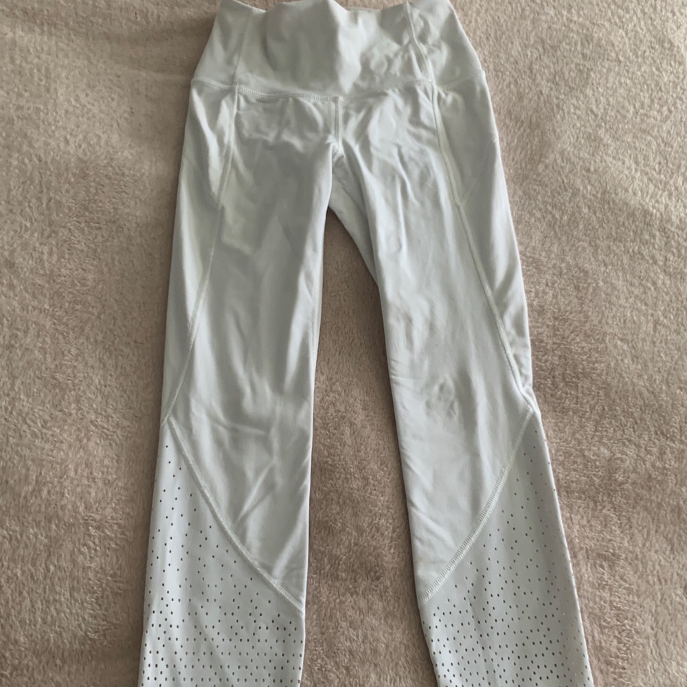 White Lulu leggings